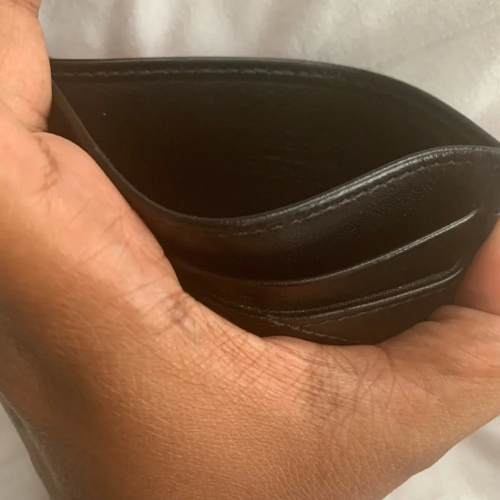 Authentic GG Marmont card case used twice . Excellent condition no stains. - Picture 4 of 7